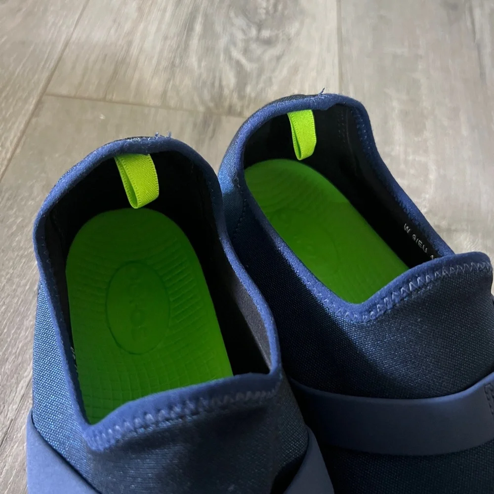 OOFOS Oomg Low Mesh White / Navy ~ US Women’s 9 - Picture 7 of 8